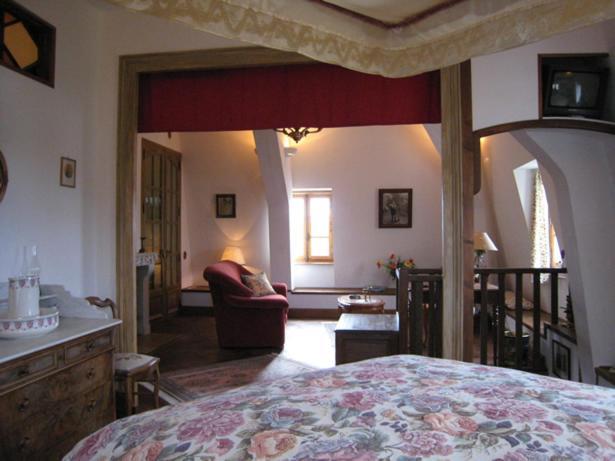 Chateau De Flee Semur-en-Auxois Rom bilde